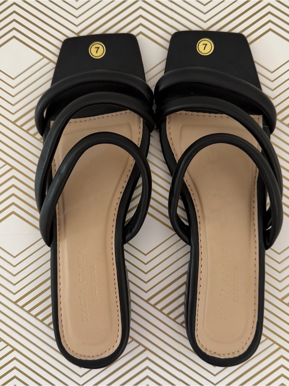Black Triple-Strap Slide Women’s Sandals - Comfortable Everyday Style Size 7